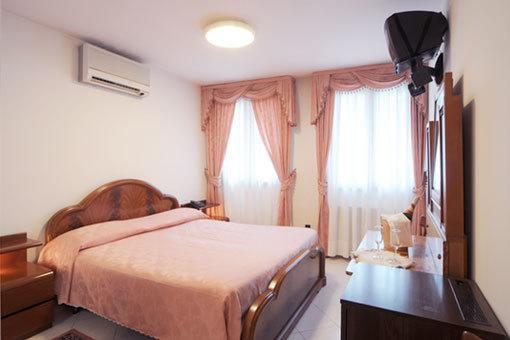 Stella D'Oro Hotel Marano Lagunare Room photo